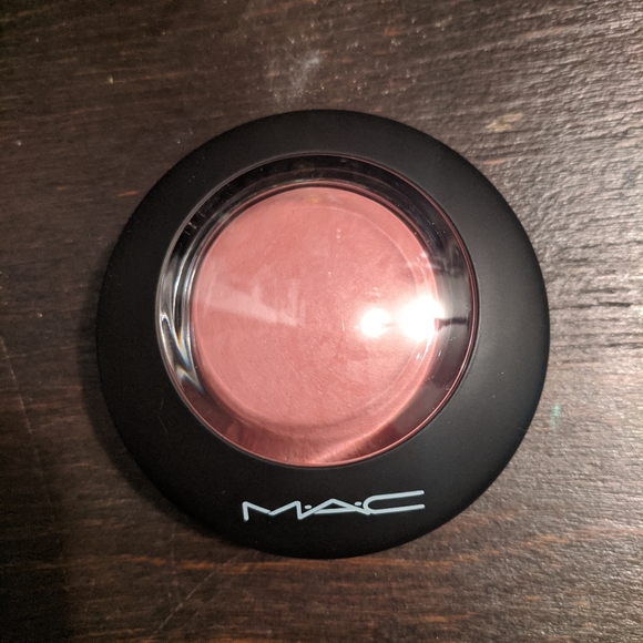 MAC Cosmetics Other - MAC mineralize blush